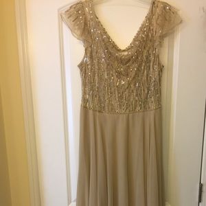 Golden formal Maxi dress